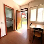 Cozy With Garden And Pool Access * Bibione